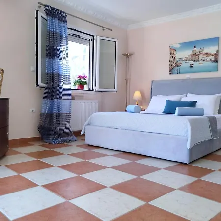 Blue Lagoon Luxury B2 Lejlighed *